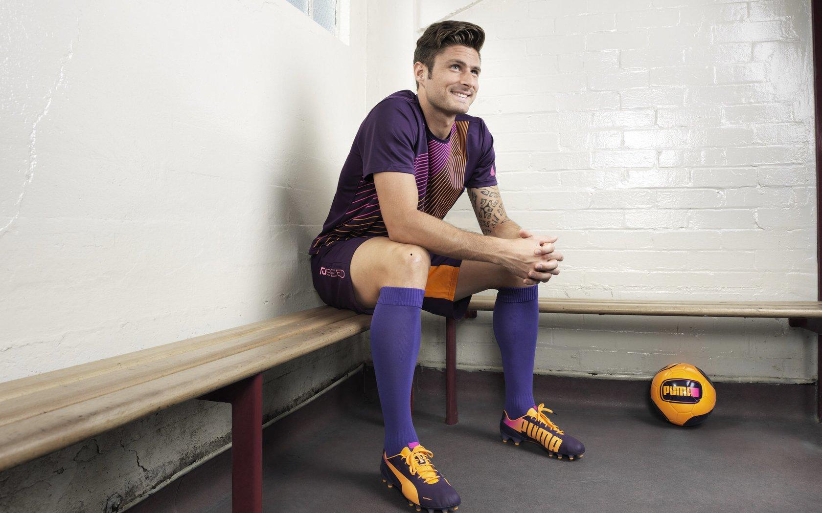 梁熙明,唐纳鲁马一扑定乾坤,意大利终破点球魔咒